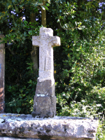Croix de chemin - Roussy - Paroisse de la Croix Saint Pierre