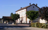 Bâtiment minicipal de Senilhes - Paroisse de la Croix Saint Pierre