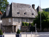 Maison Goby à Arpajon sur Cère - Paroisse de la Croix Saint Pierre